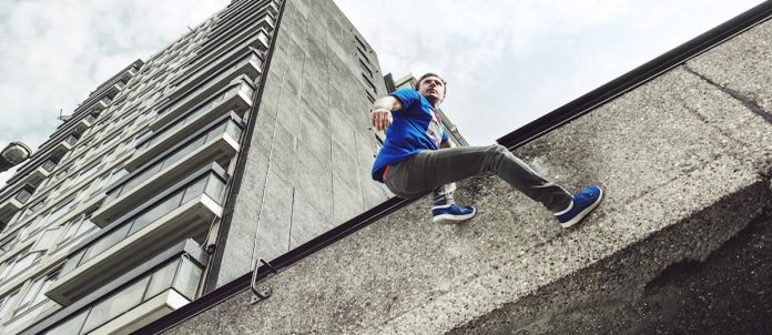 nikon-ecco-come-diventare-uno-street-sports-photographer-ClaudiuVoicuposeperNikon