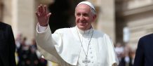 Nella Sala Stampa Vaticana era l’appuntamento più atteso dell’anno.