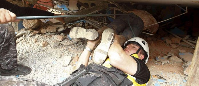 Il giorno del terremoto in Ecuador, il 16 aprile 2016, in Ecuador c'ero anch'io. Ero in vacanza a Mompiche, un villaggio di pescatori e surfisti, proprio sul Pacifico.