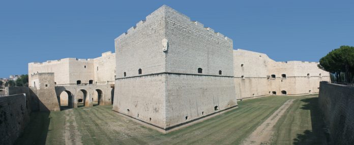 barletta_castello_se_2008_ott21