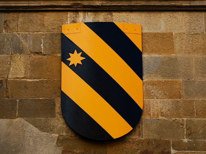 960px-Arezzo-Scudi_Medievali-04