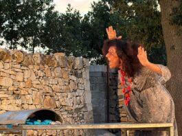 Fuori dai Mondi, la ferita che diventa voce. Michela Diviccaro racconta “A senza nome”. E poi arriva Oliviero